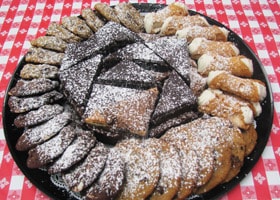 Rubino's Pizzeria Catered Desserts!